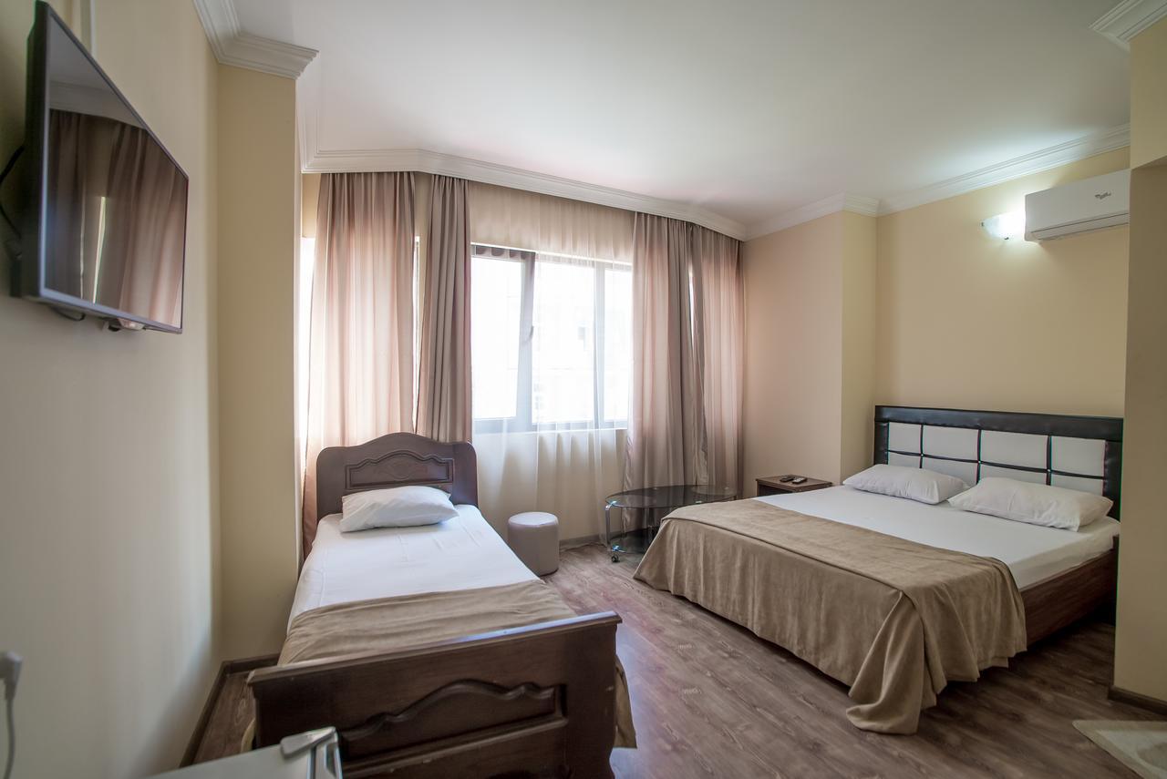 Hotel Dadiani Batumi Eksteriør bilde