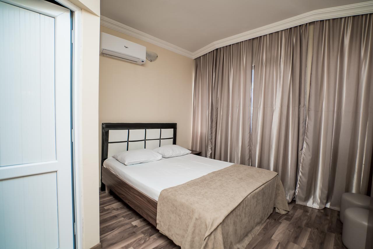Hotel Dadiani Batumi Eksteriør bilde